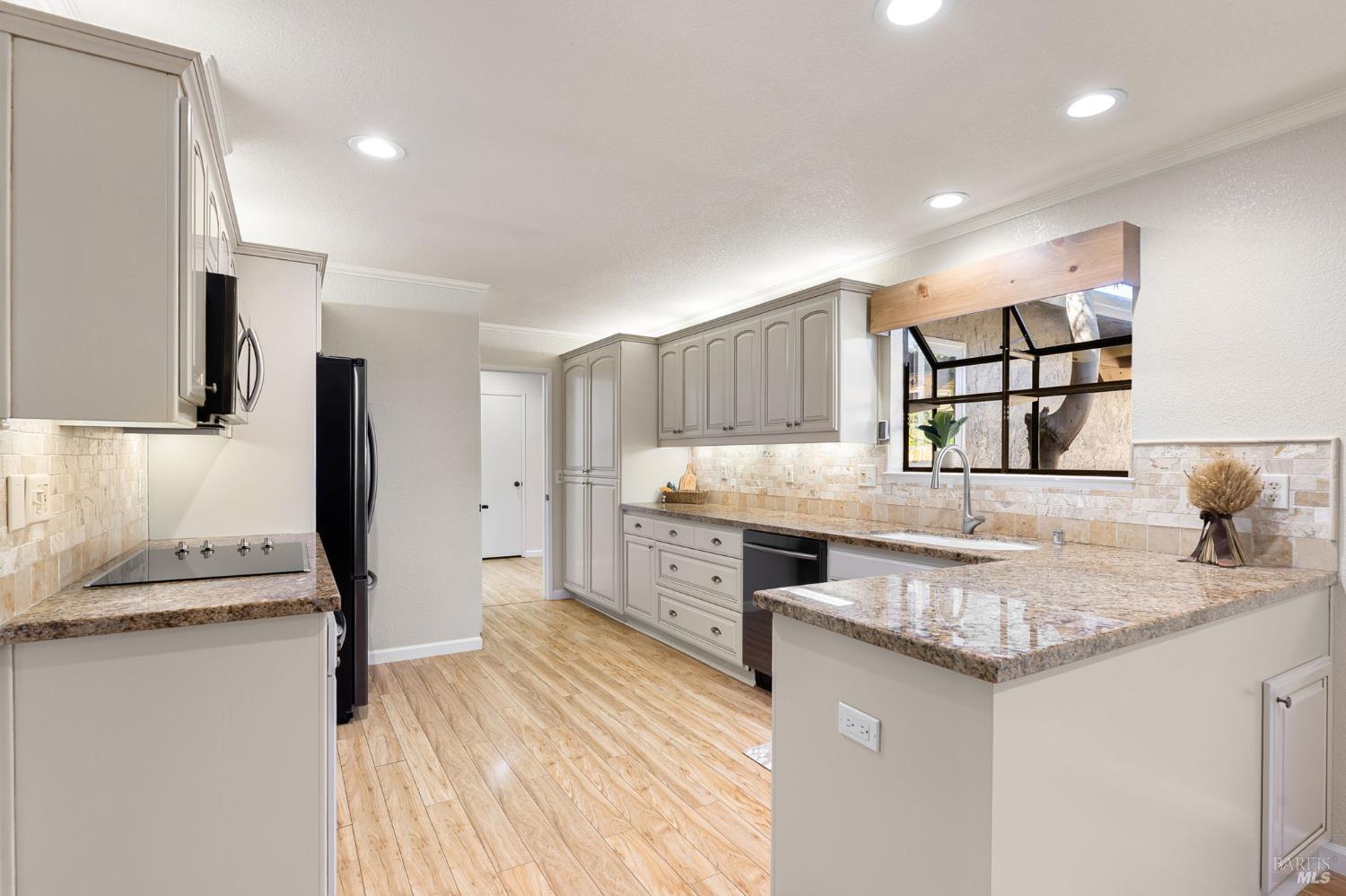 166 Vista View Drive Vacaville CA 95688