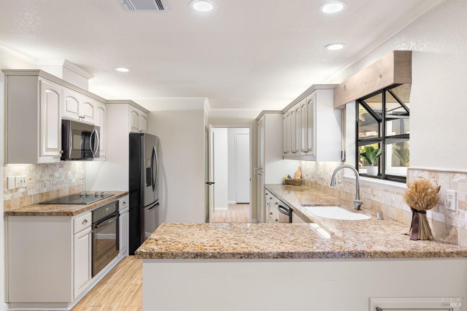 166 Vista View Drive Vacaville CA 95688