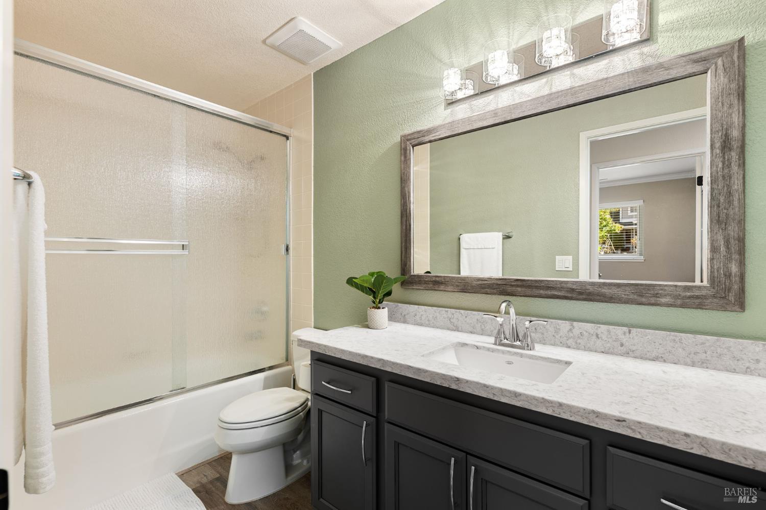 166 Vista View Drive Vacaville CA 95688