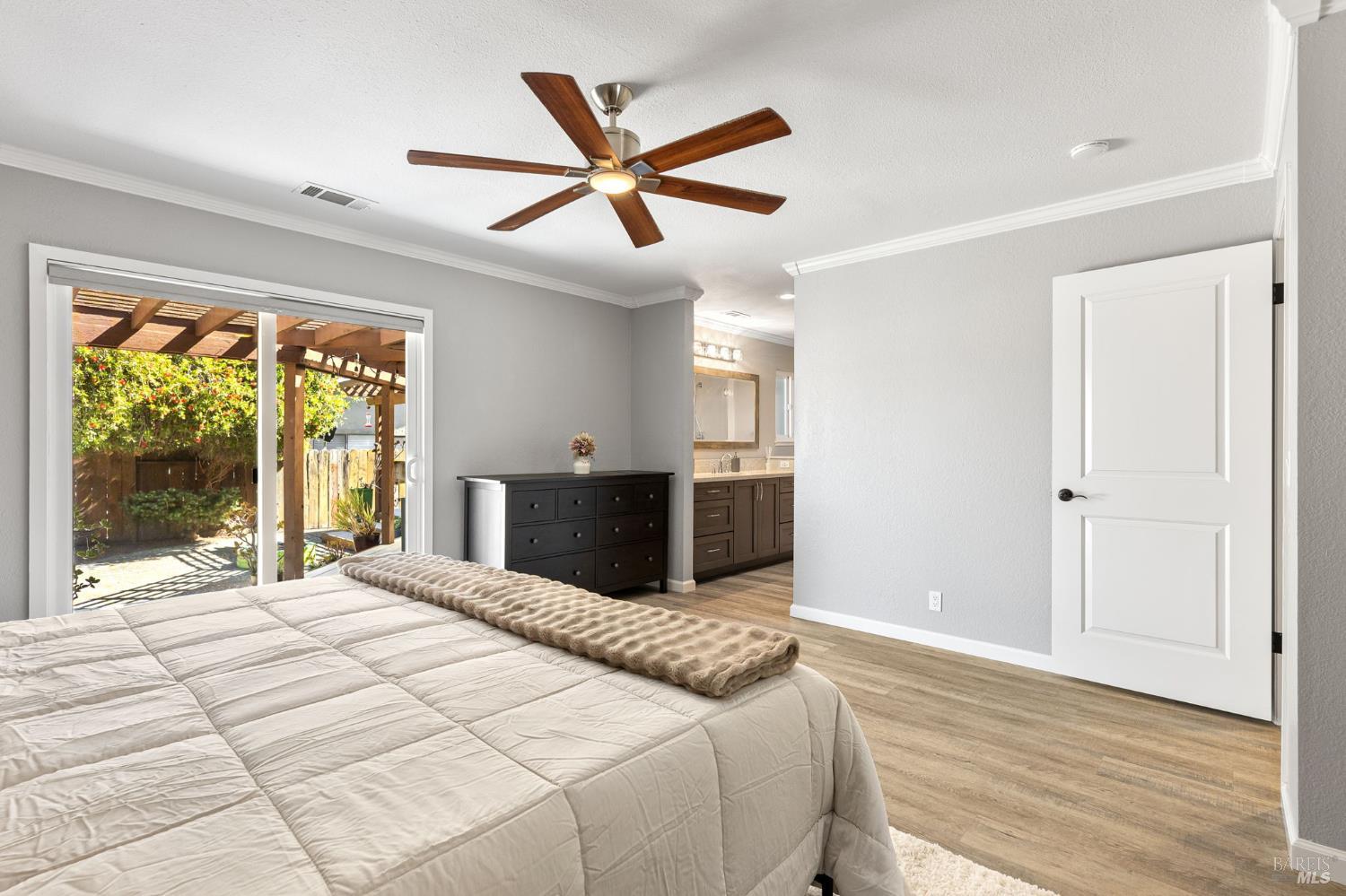 166 Vista View Drive Vacaville CA 95688
