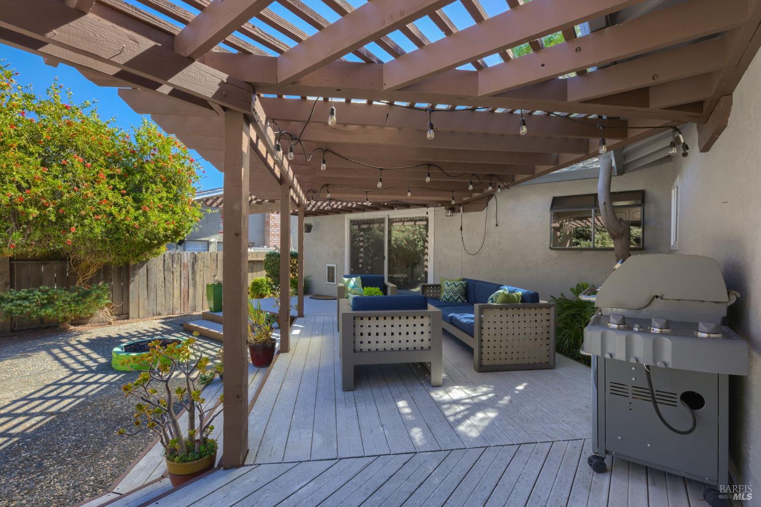 166 Vista View Drive Vacaville CA 95688