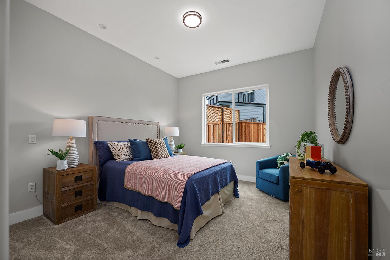 2016 Eagle Court Santa Rosa CA 95403