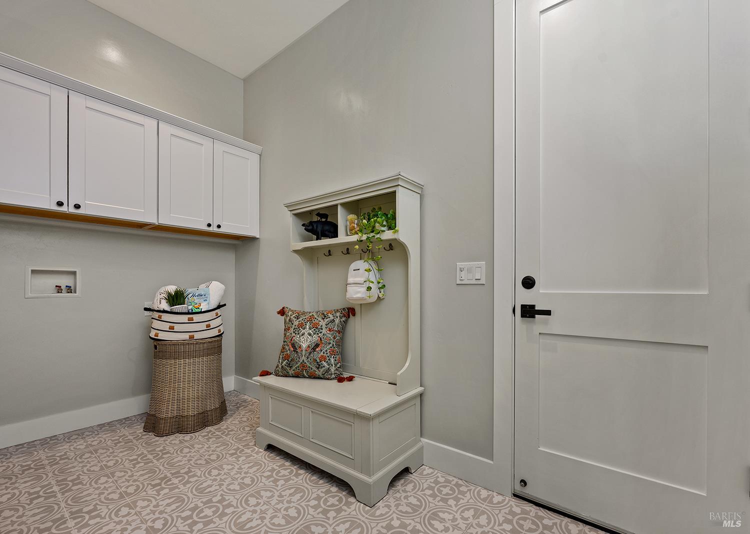 2016 Eagle Court Santa Rosa CA 95403