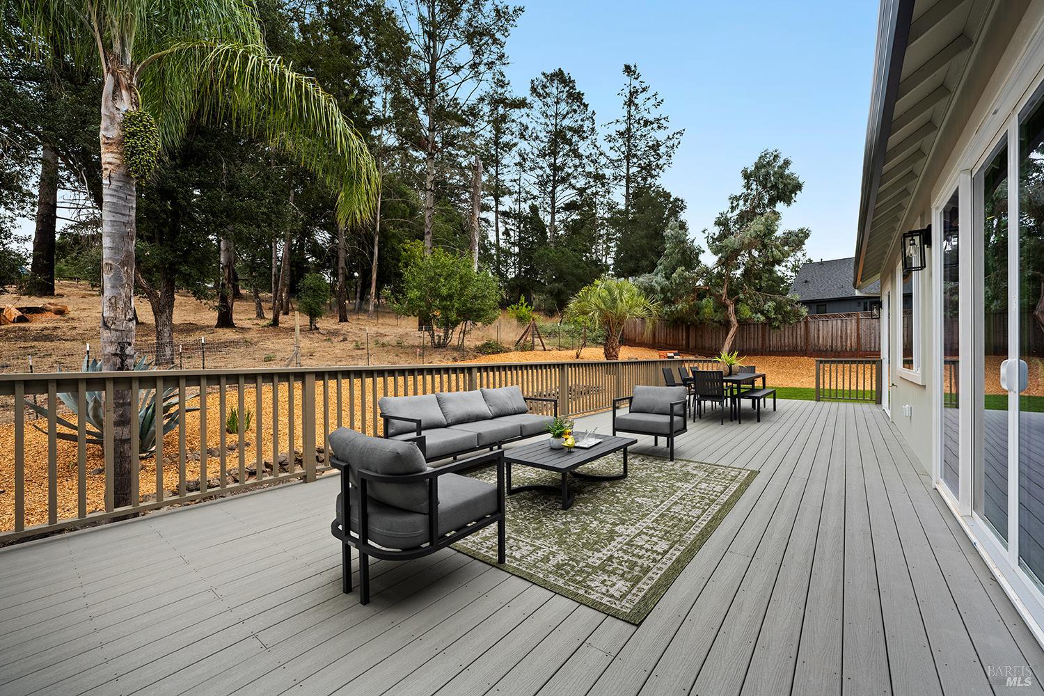 2016 Eagle Court Santa Rosa CA 95403