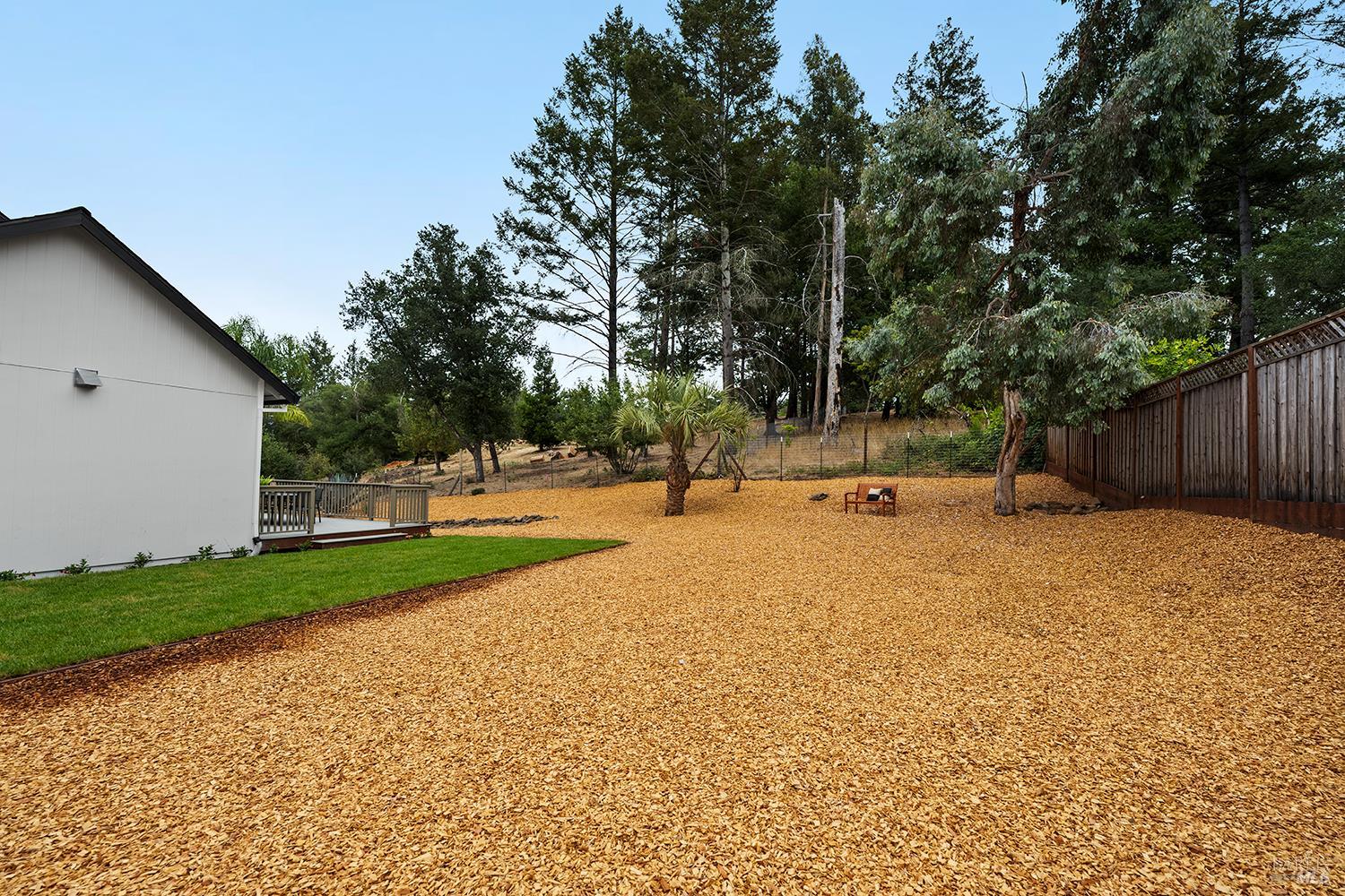 2016 Eagle Court Santa Rosa CA 95403