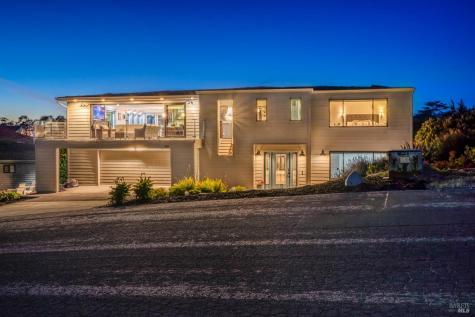88 Cypress Loop Bodega Bay CA 94923