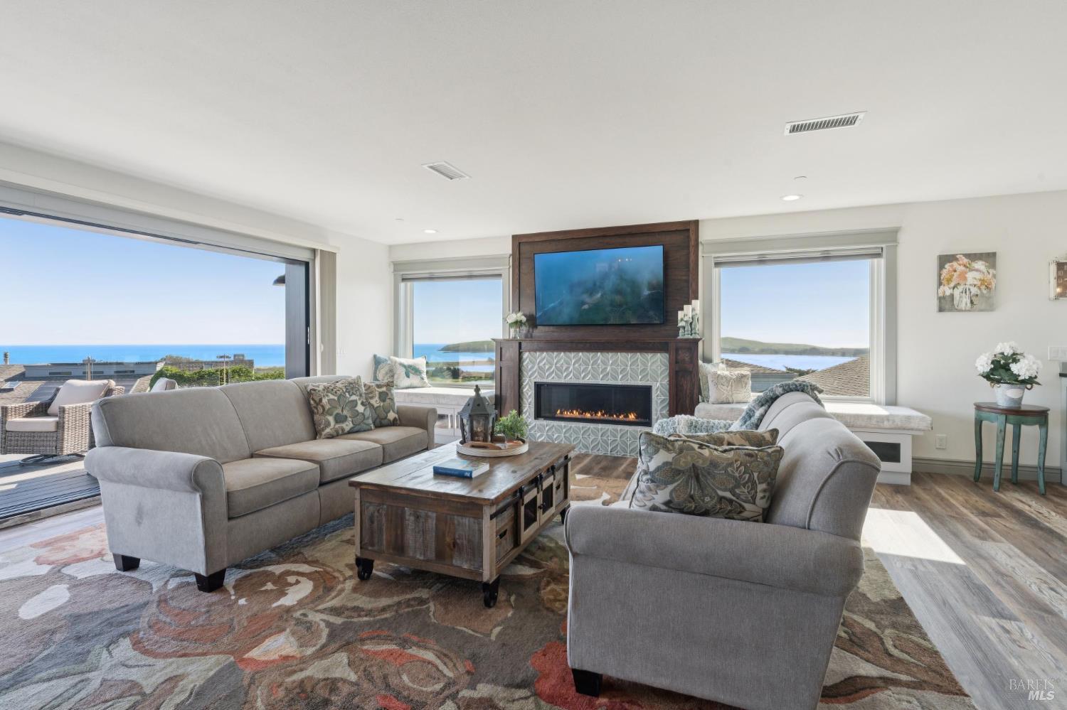 88 Cypress Loop Bodega Bay CA 94923