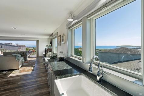 88 Cypress Loop Bodega Bay CA 94923