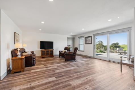 88 Cypress Loop Bodega Bay CA 94923