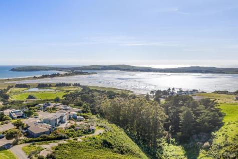 88 Cypress Loop Bodega Bay CA 94923