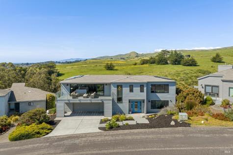 88 Cypress Loop Bodega Bay CA 94923