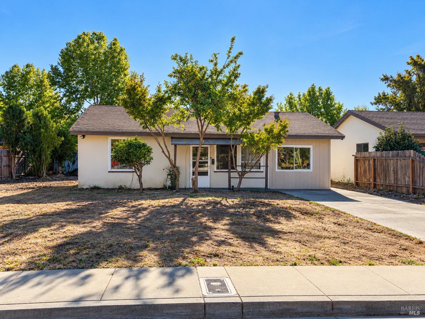 1490 Hemlock Street Napa CA 94559