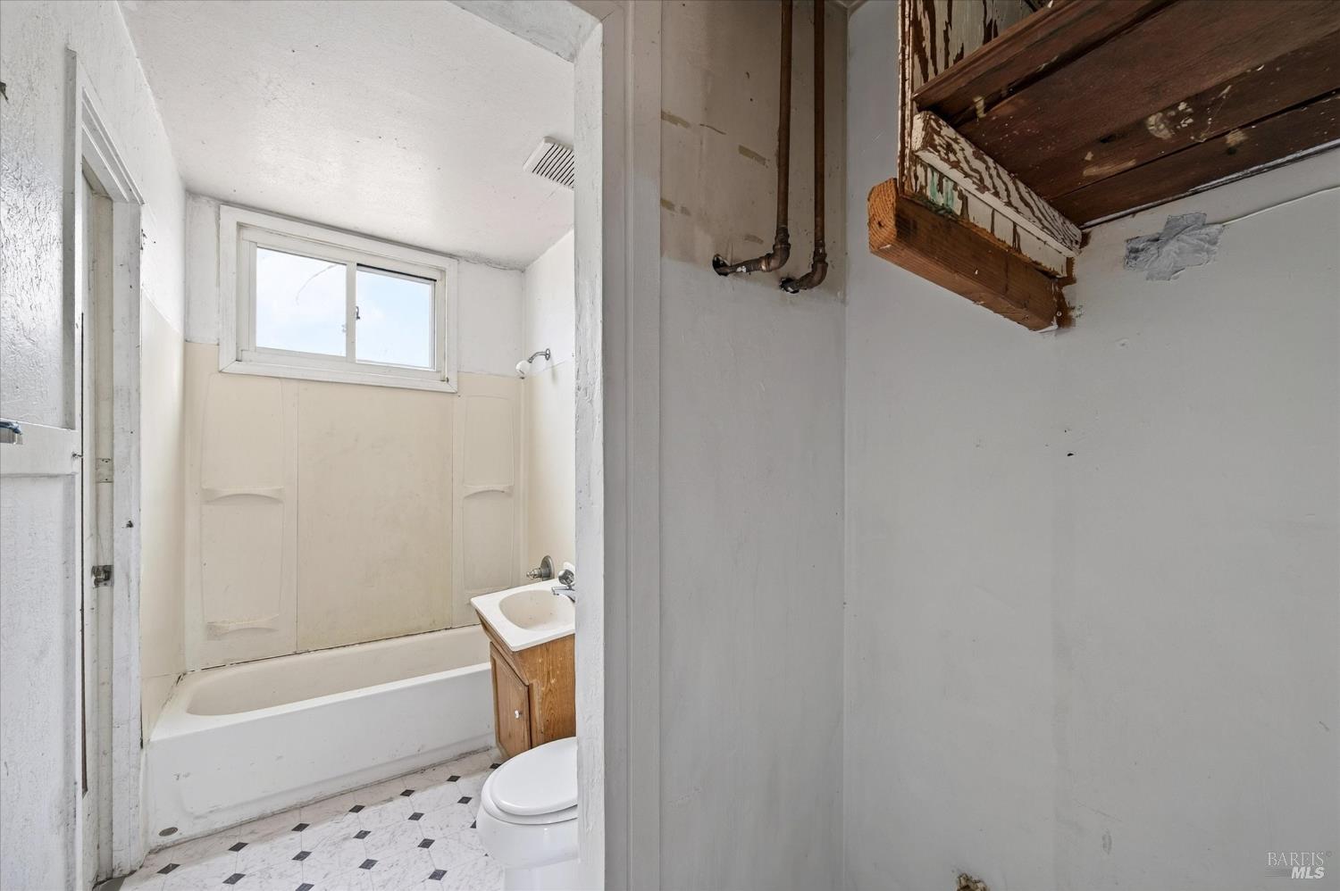 1490 Hemlock Street Napa CA 94559