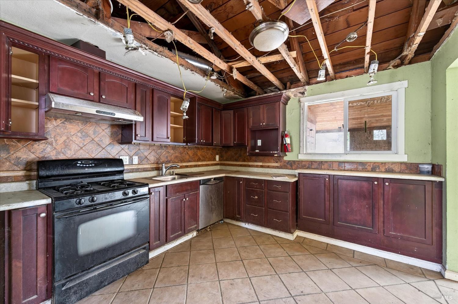 1490 Hemlock Street Napa CA 94559