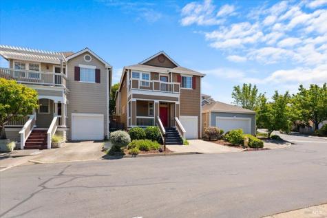 1028 Addison Circle Petaluma CA 94952