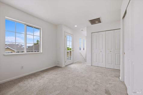 1028 Addison Circle Petaluma CA 94952
