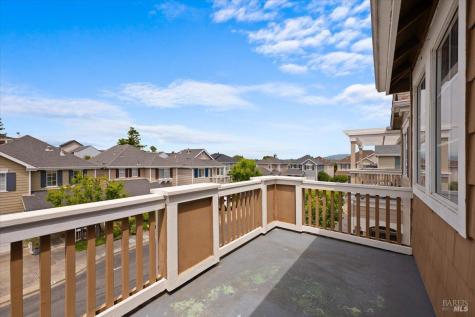 1028 Addison Circle Petaluma CA 94952