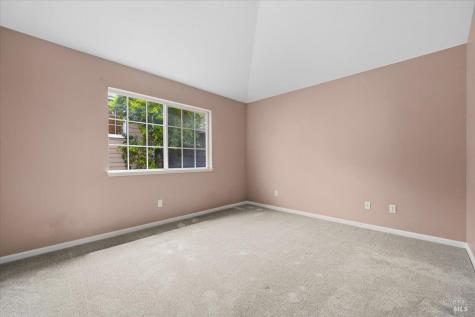 1028 Addison Circle Petaluma CA 94952