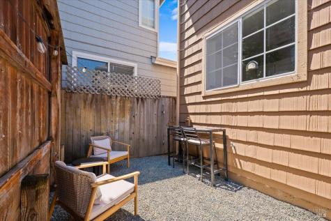 1028 Addison Circle Petaluma CA 94952