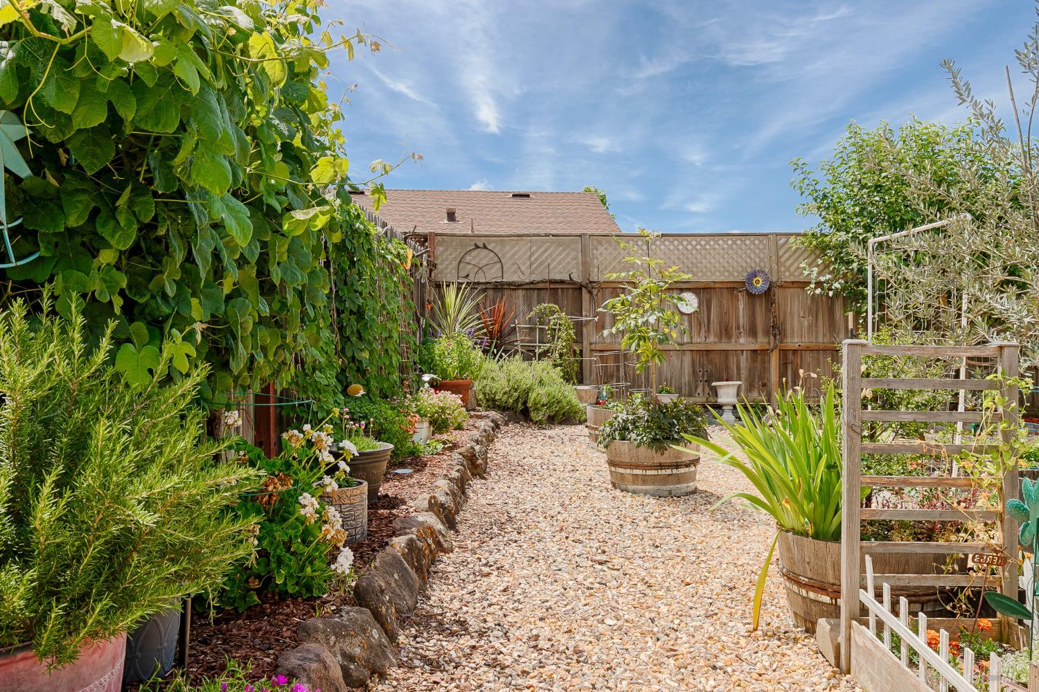 5405 Marigold Lane Santa Rosa CA 95403