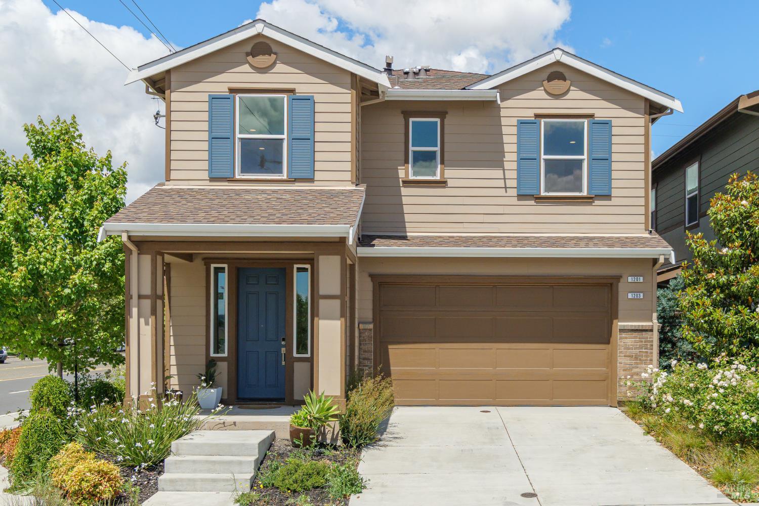 1201 Del Rancho Way Petaluma CA 94954