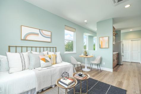 1201 Del Rancho Way Petaluma CA 94954