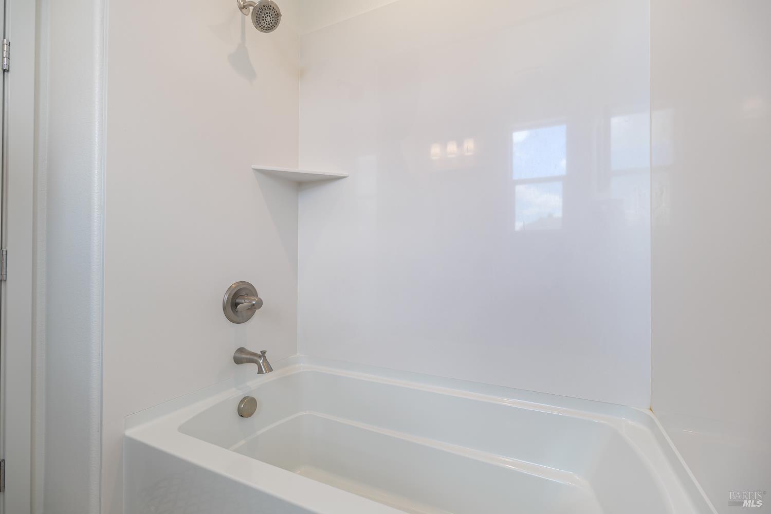 1201 Del Rancho Way Petaluma CA 94954