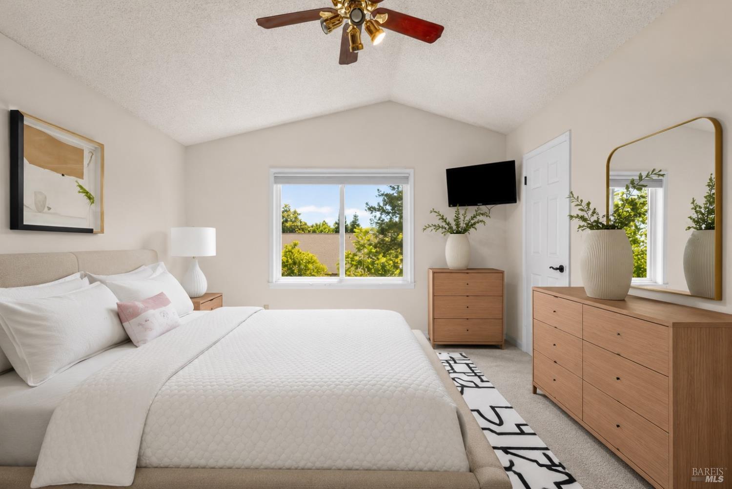 307 Bluebell Court Vacaville CA 95687