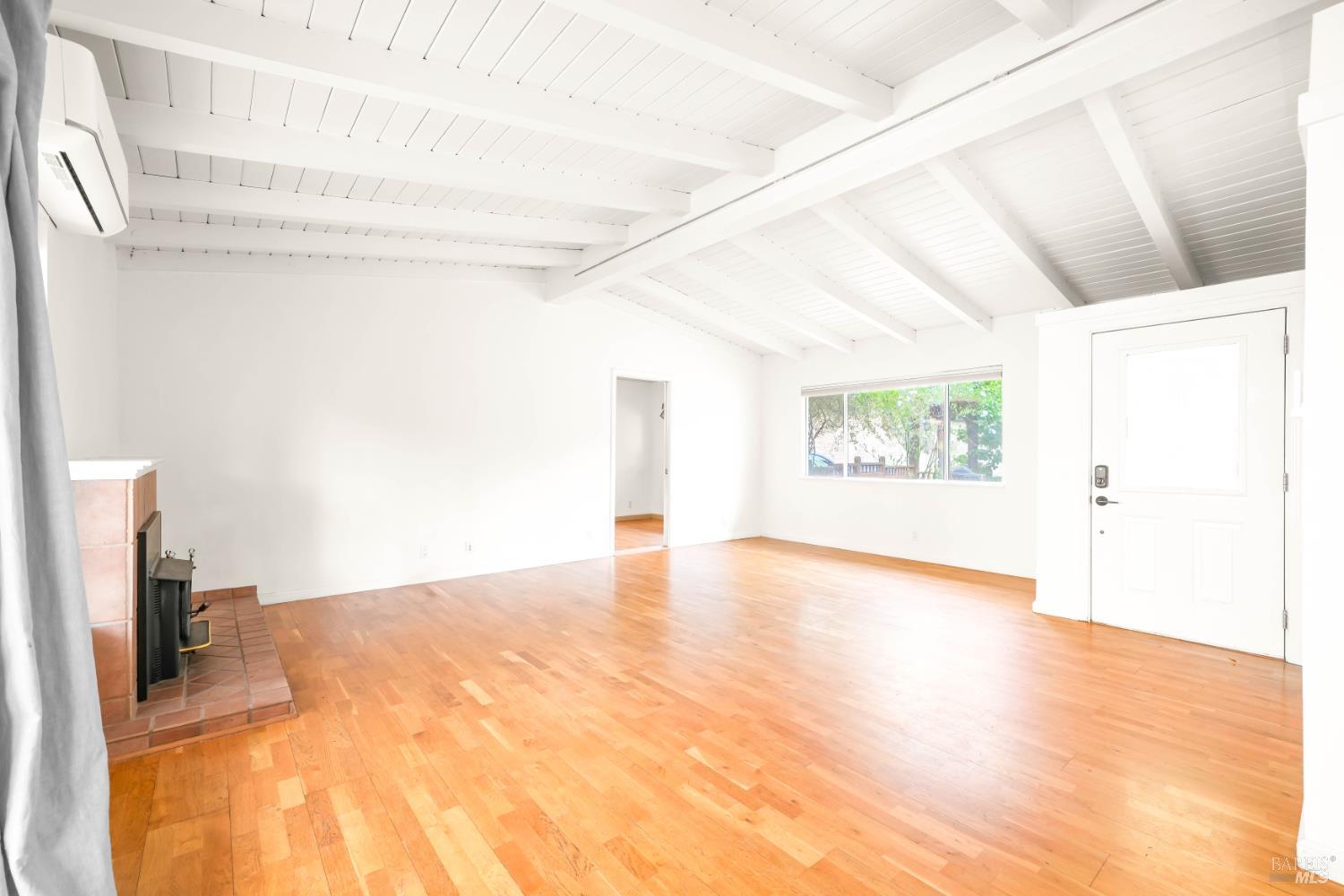 104 Lobo Vista Novato CA 94947