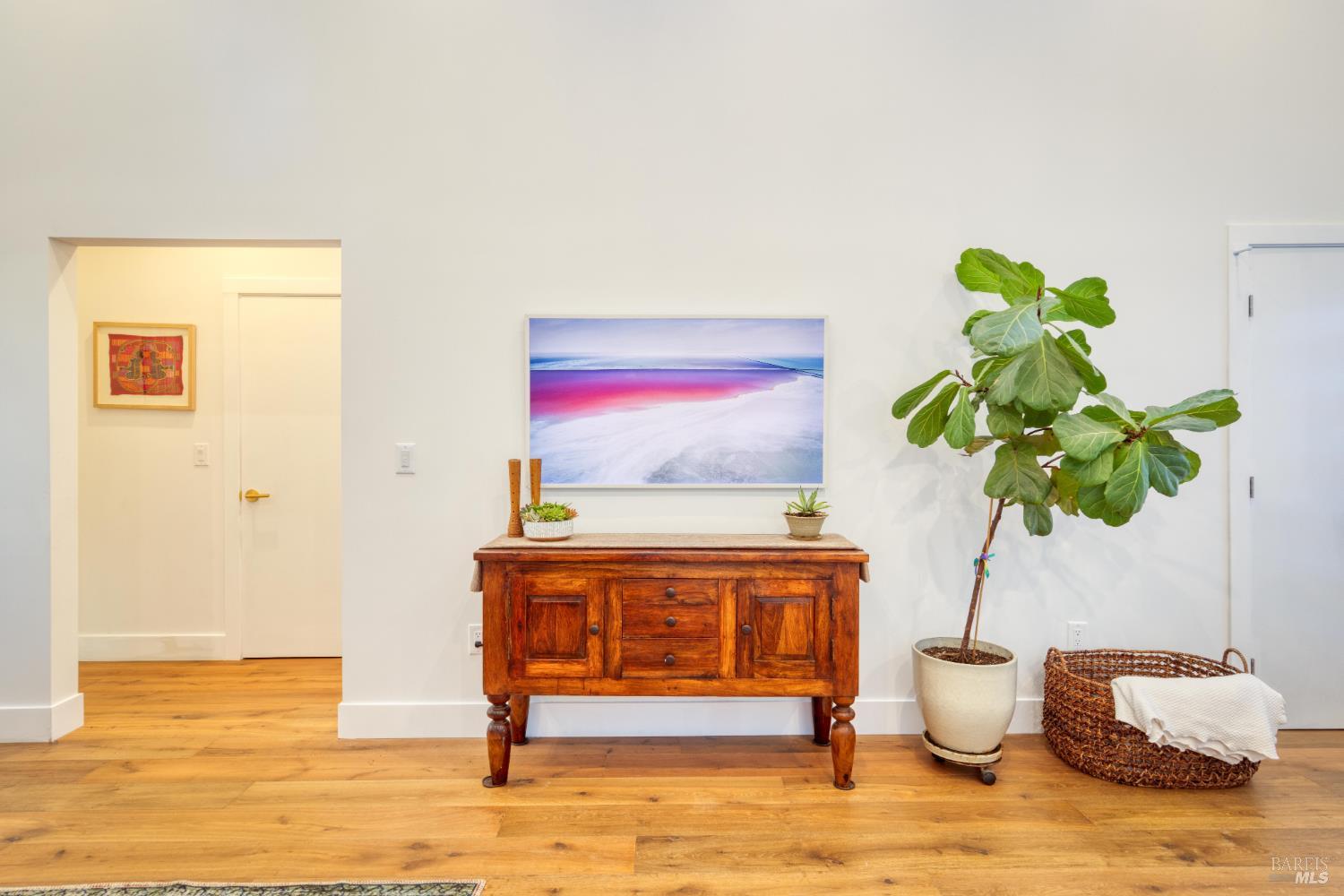 104 Lobo Vista Novato CA 94947