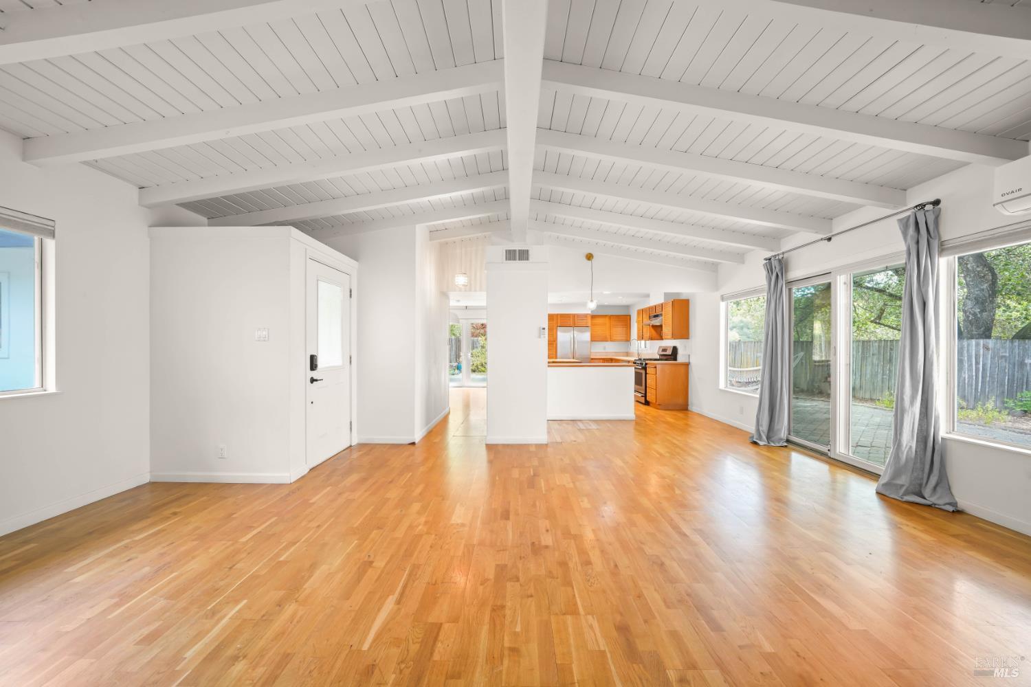 104 Lobo Vista Novato CA 94947
