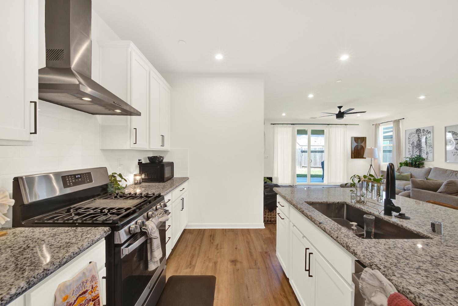 1517 Falabella Way Olivehurst CA 95961