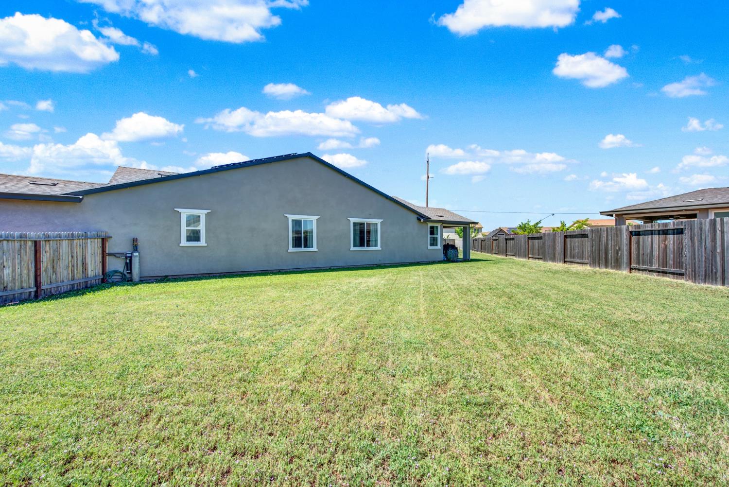 1517 Falabella Way Olivehurst CA 95961