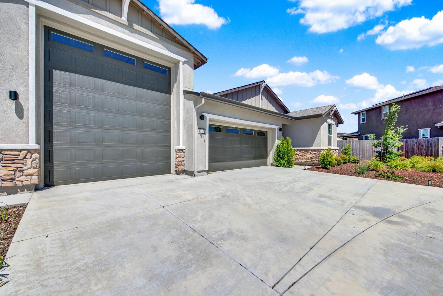 1517 Falabella Way Olivehurst CA 95961