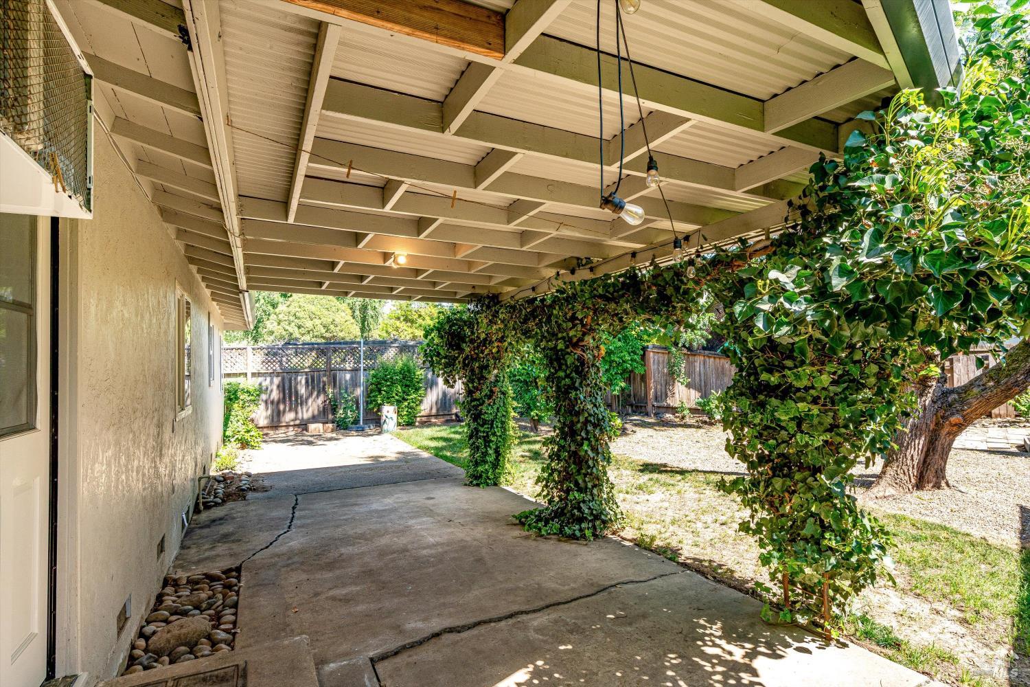 382 Dechene Avenue Sonoma CA 95476