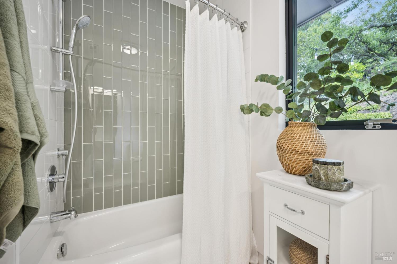 299 N Almenar Drive Greenbrae CA 94904