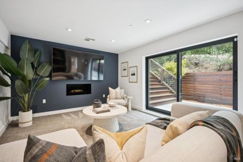 299 N Almenar Drive Greenbrae CA 94904