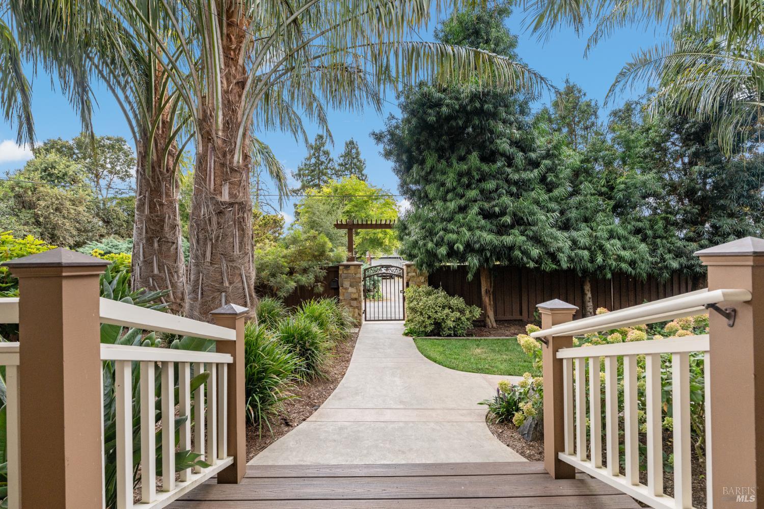 1626-1636 Abramson Road Santa Rosa CA 95401