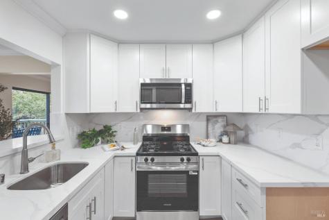 4800 Paulsen Lane Sebastopol CA 95472