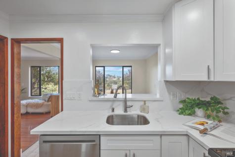 4800 Paulsen Lane Sebastopol CA 95472