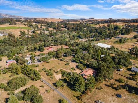 4800 Paulsen Lane Sebastopol CA 95472