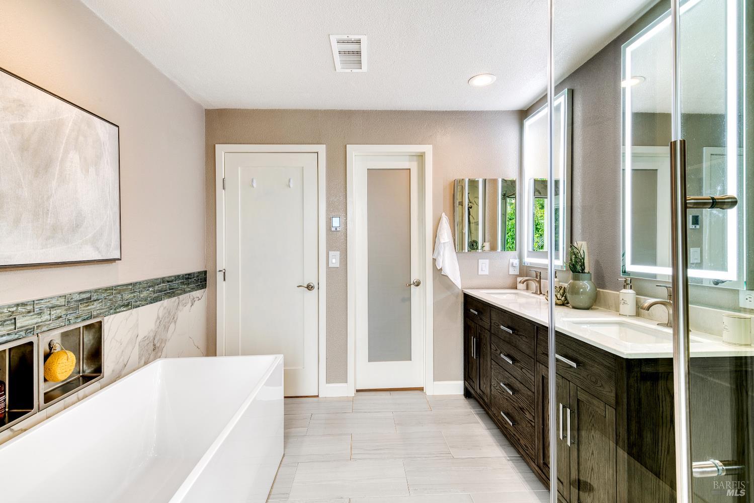 133 Montego Key Novato CA 94949