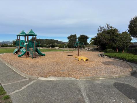 133 Montego Key Novato CA 94949