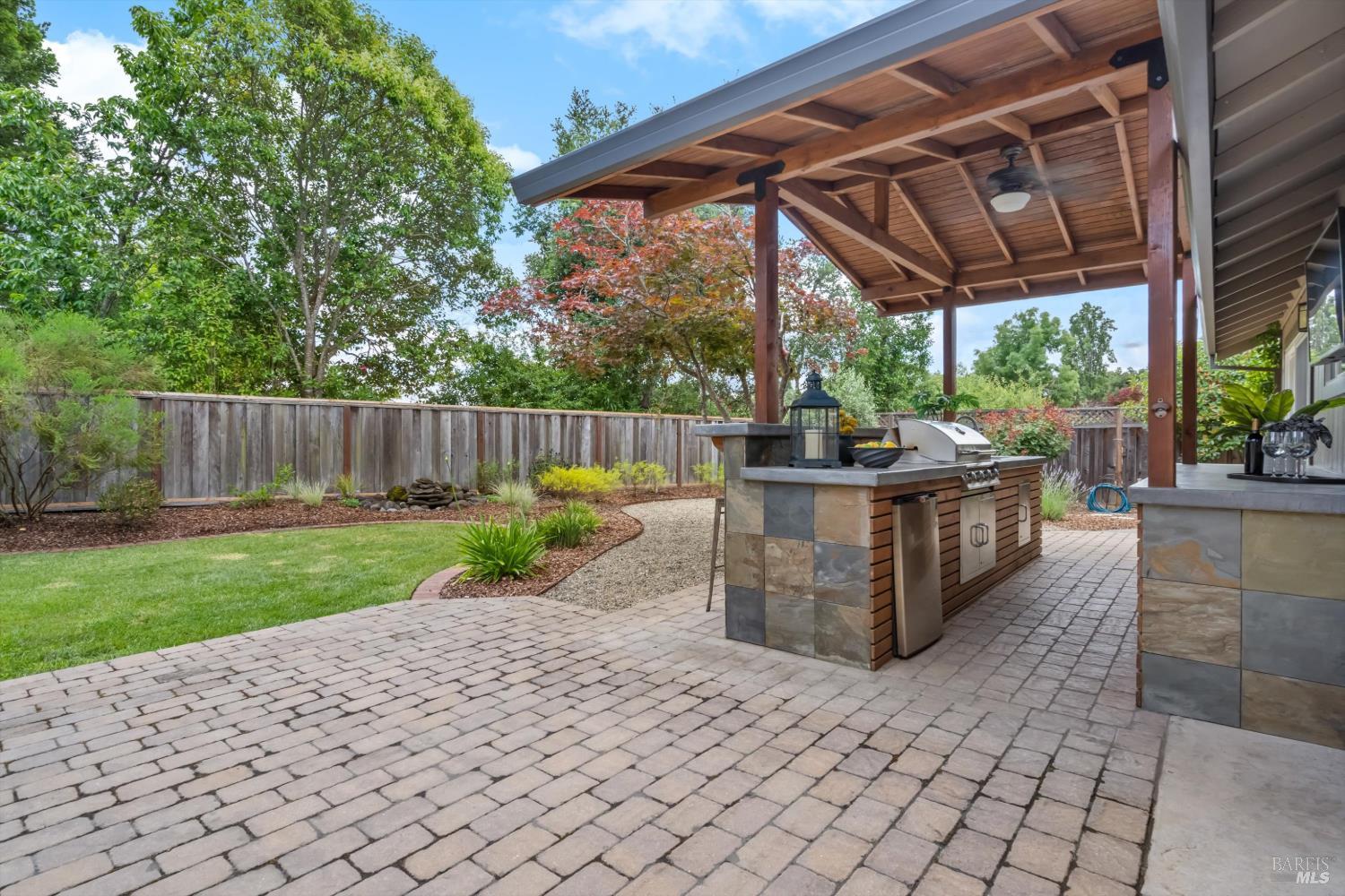 3323 Cambridge Court Napa CA 94558