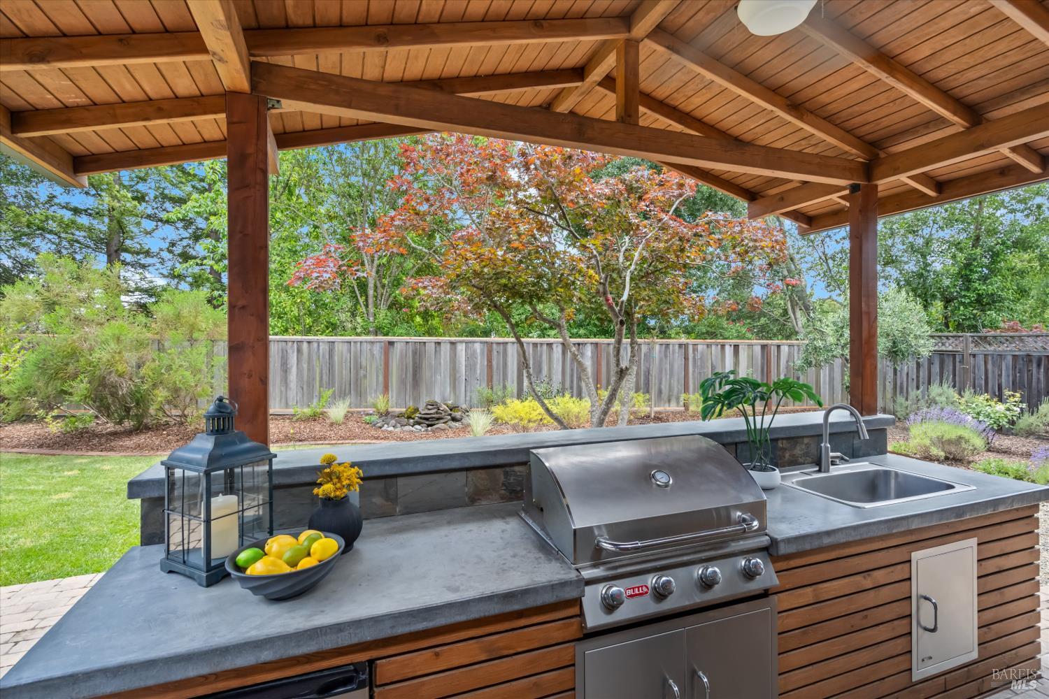 3323 Cambridge Court Napa CA 94558