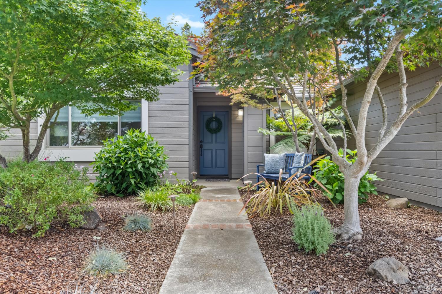 3323 Cambridge Court Napa CA 94558