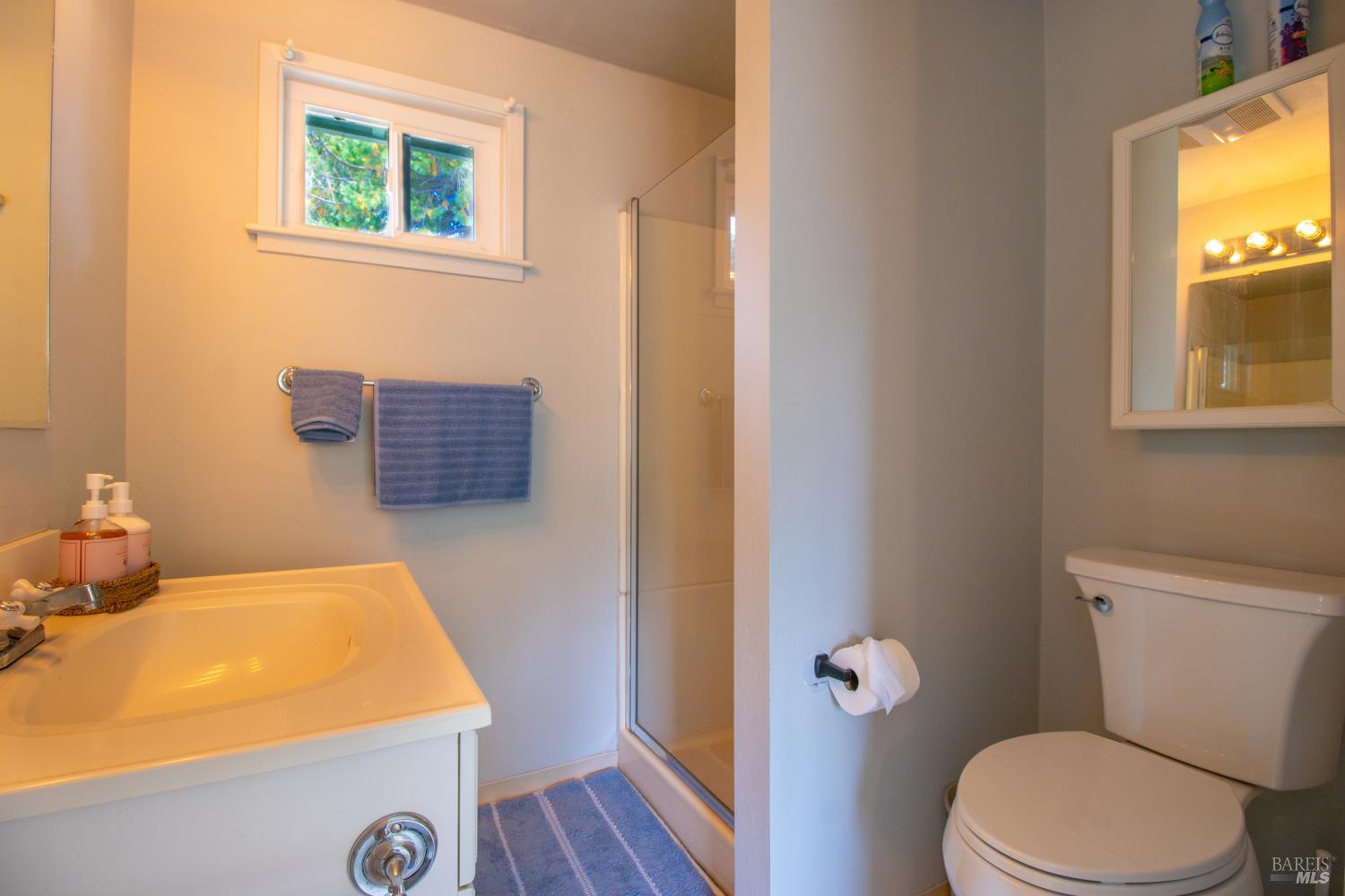 373 S Lenore Avenue Willits CA 95490