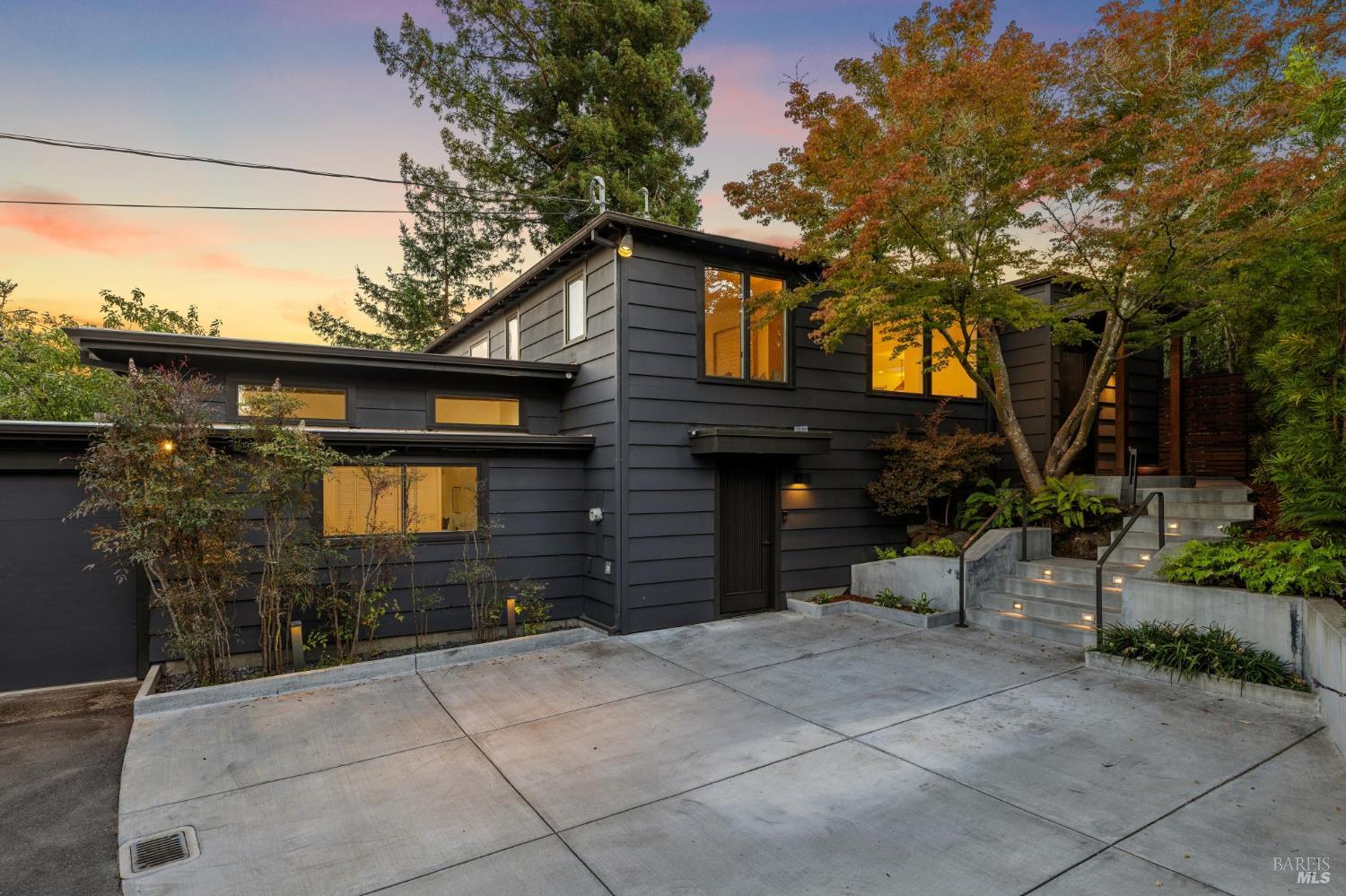 83 Homestead Boulevard Mill Valley CA 94941