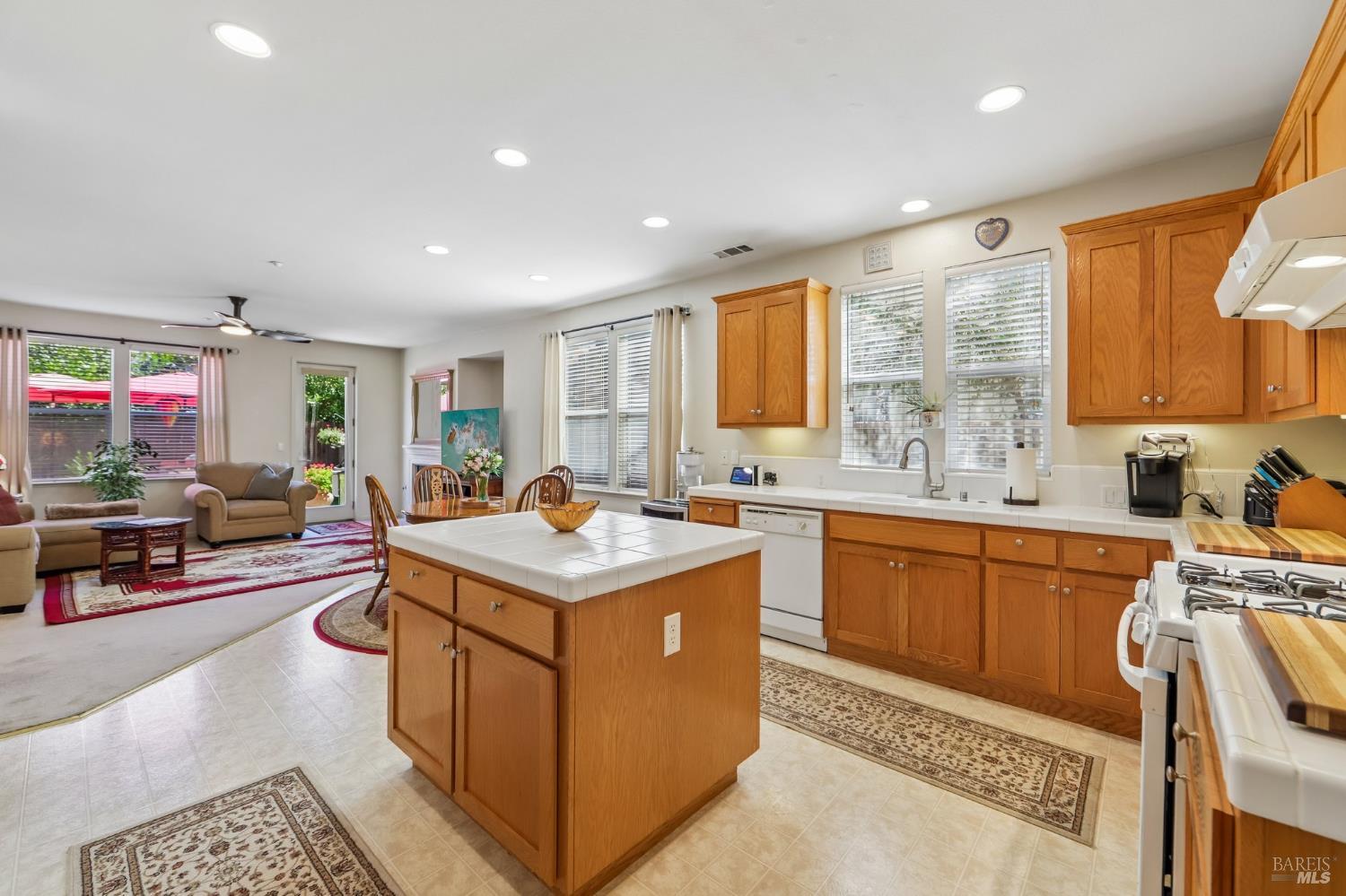 50 Windsor Court Napa CA 94558