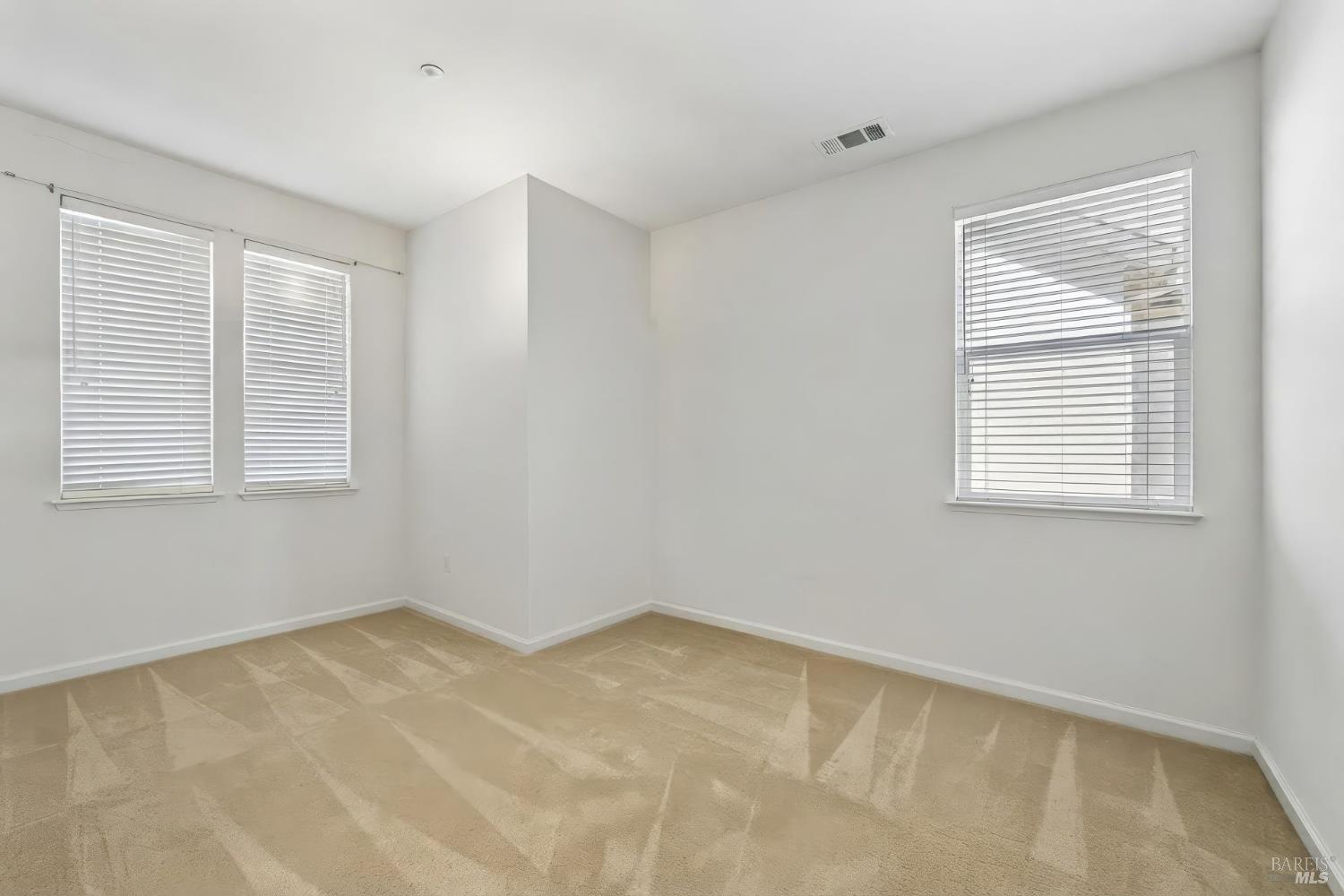 50 Windsor Court Napa CA 94558